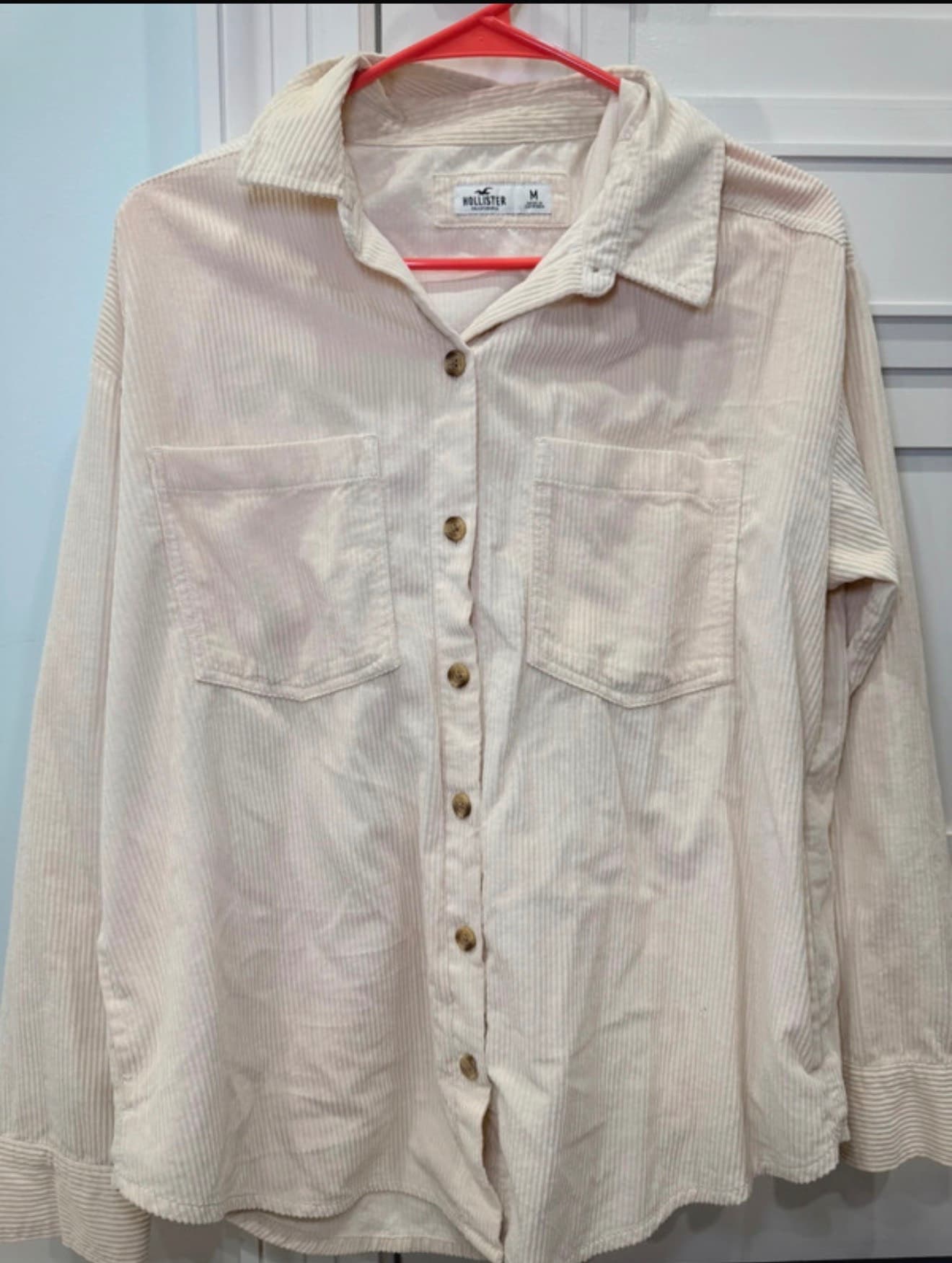 Hollister Cream Button-Up Shirt Relaxed Lightweight Collared Blouse