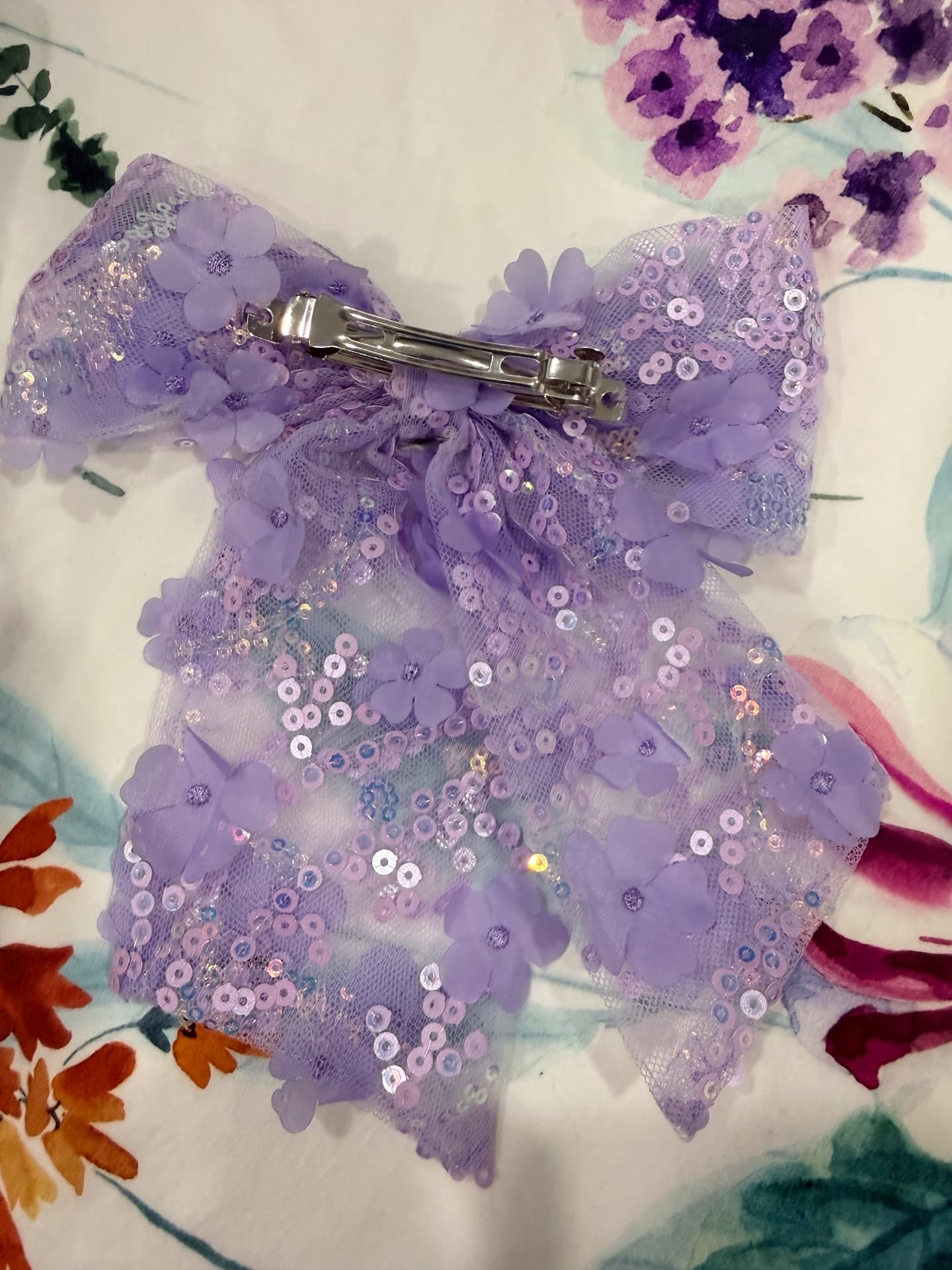 Lilac sequin bow clip